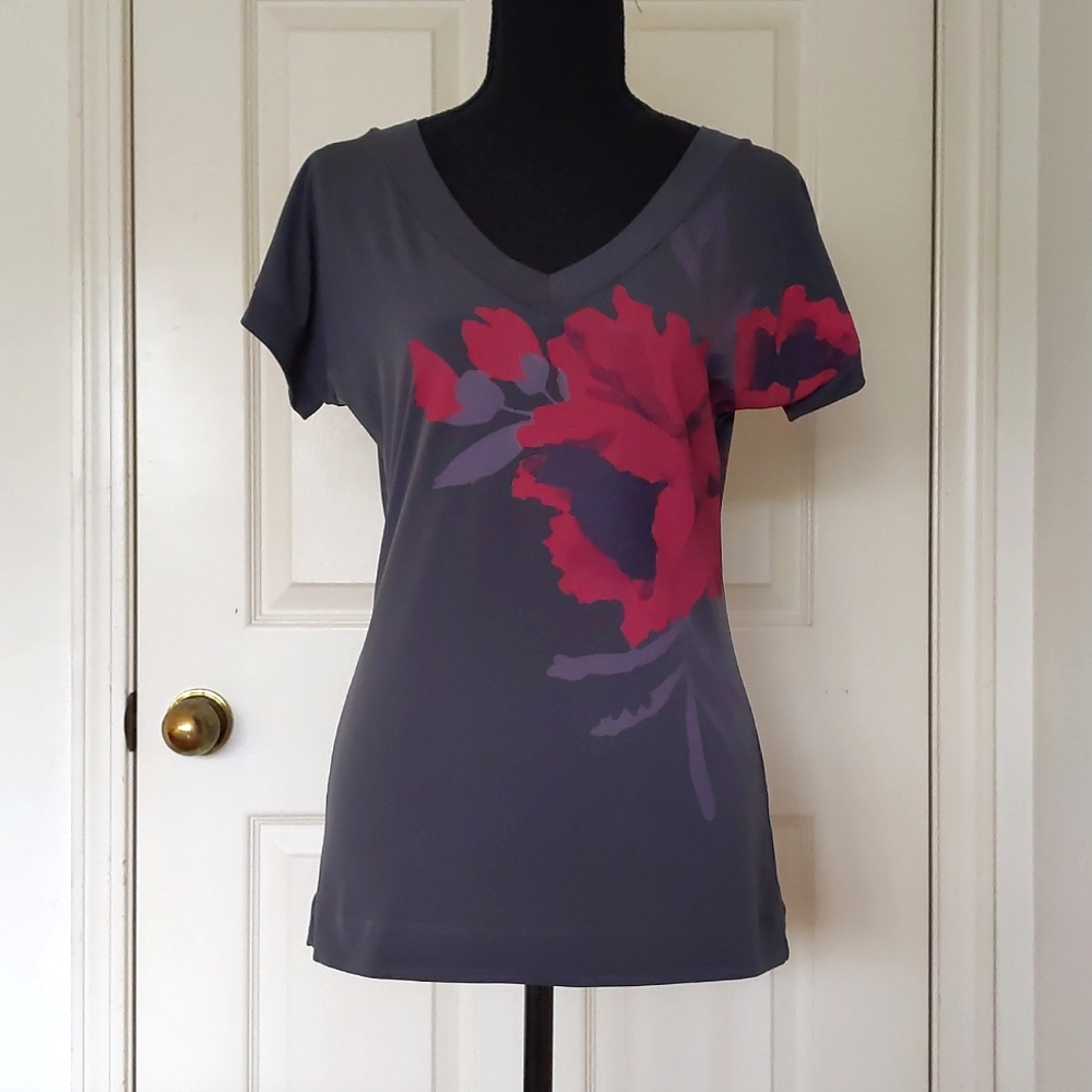 NWT. The Limited Short Sleeve Top with front painted flowers and back design.